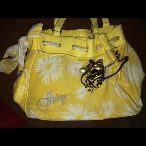 JUICY COUTURE; Authentic Purse (used)